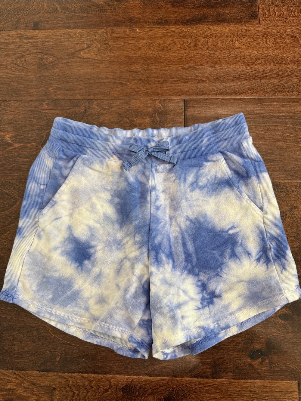 All in Motion brand Girls Shorts Purple Tie Dye Cotton Blend Leisure Medium 7/8